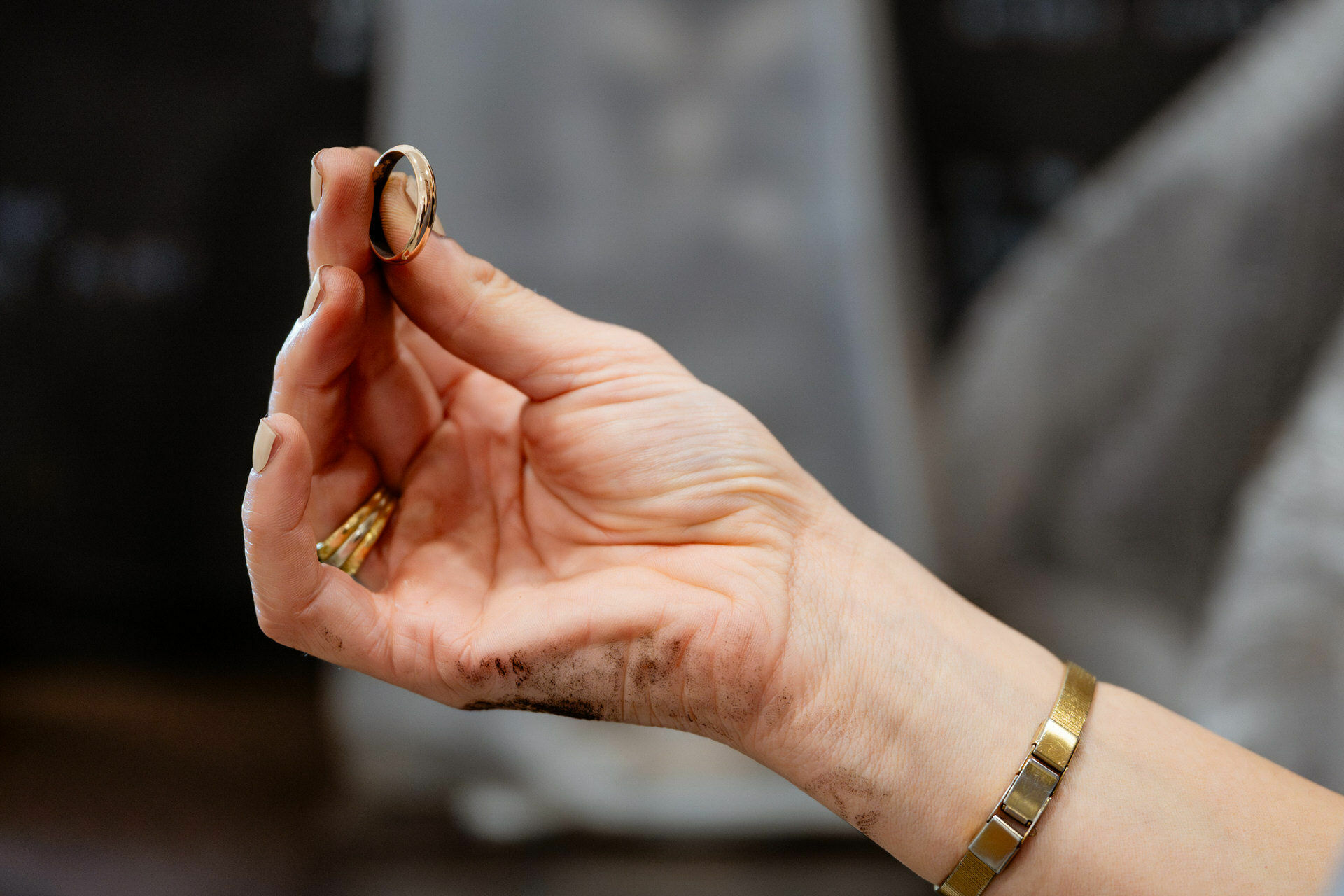 Foto Fazer as próprias alianças de casamento: uma experiência única que poucos noivos consideram - Imagem 25