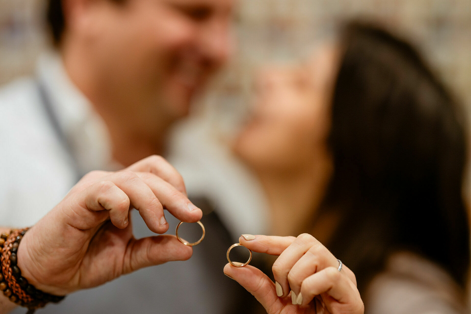 Foto Fazer as próprias alianças de casamento: uma experiência única que poucos noivos consideram - Imagem 18